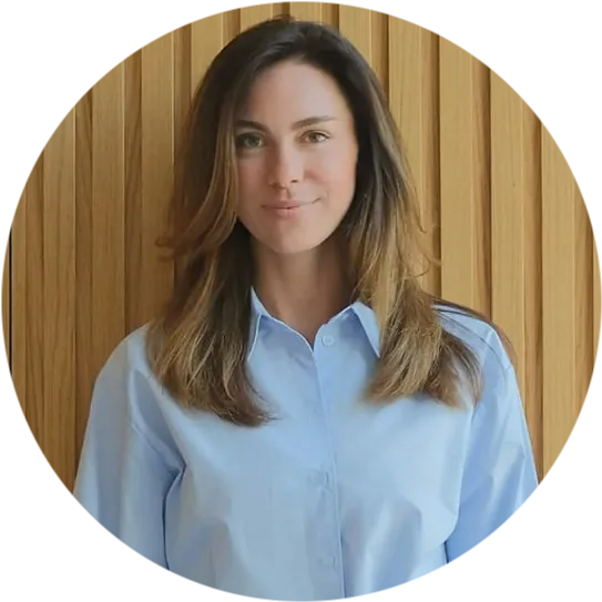  Юнна Лукинских